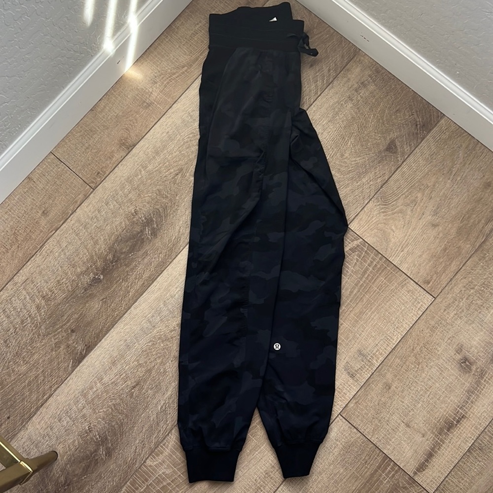 Lululemon Dance Studio Jogger Camo